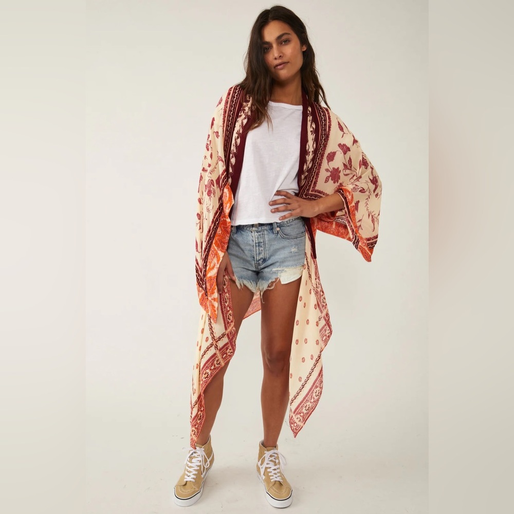 Free People Kiss the Sky Kimono